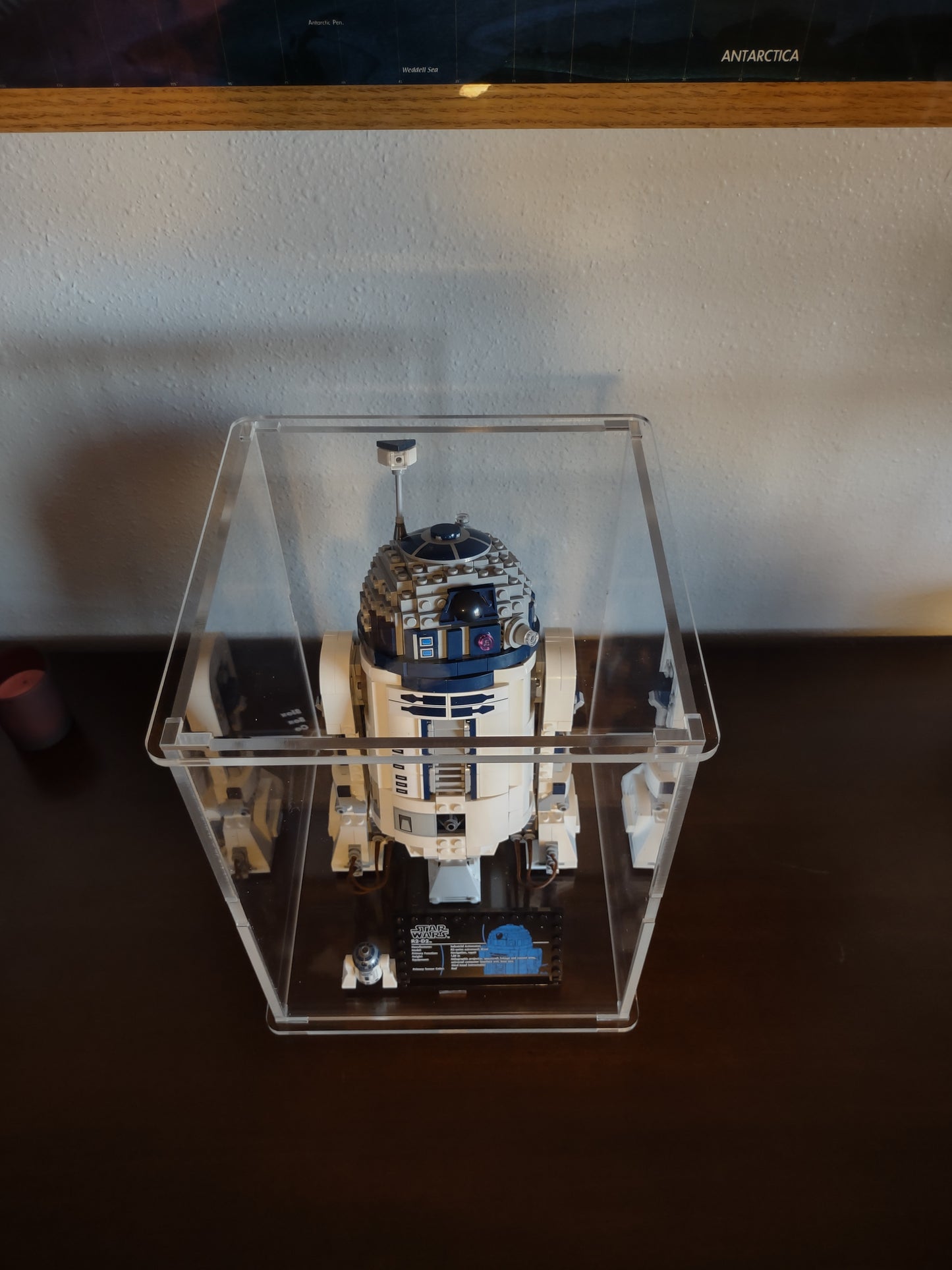 Mid-Scale R2-D2