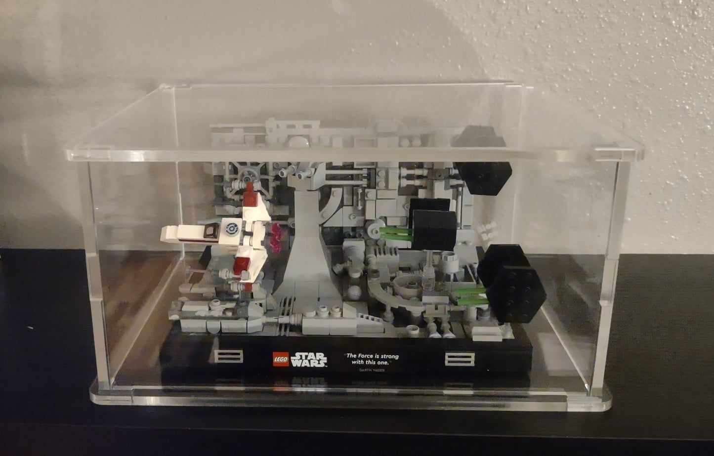 Diorama lego display case